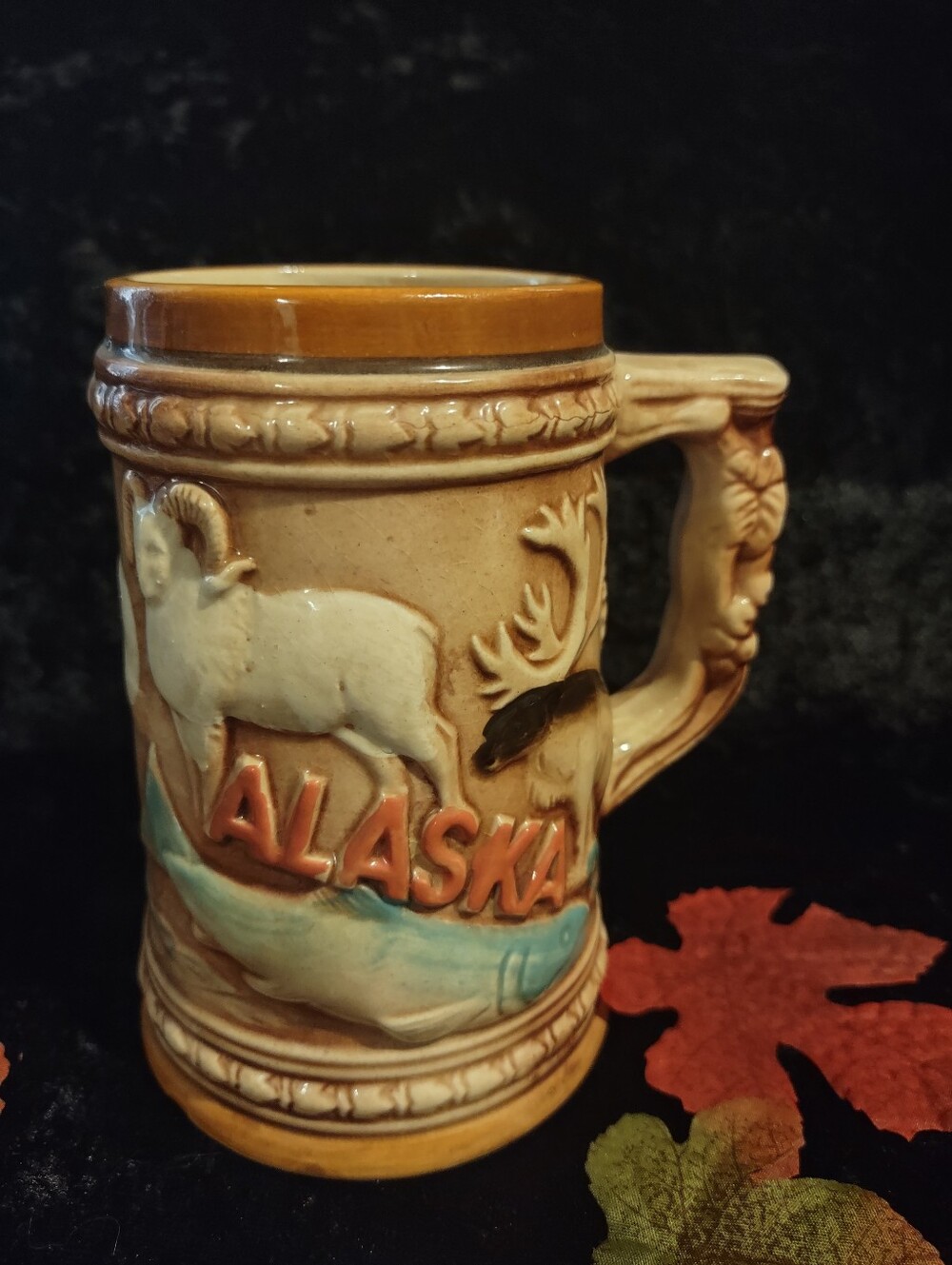 1981 Vintage Alaska Wildlife Ceramic Lodge Mug Beer Stein  - Brown Cabincore